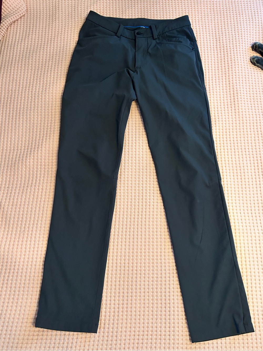 lululemon athletica Men's ABC Straight-Leg Chinos — Black
